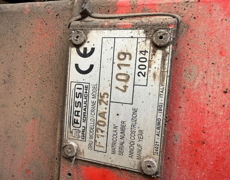 MERCEDES BENZ AXOR 2533 **FASSI F170 CRANE**